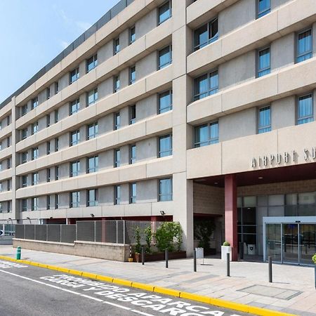 Madrid Airport Suites, Affiliated By Melia Exterior photo