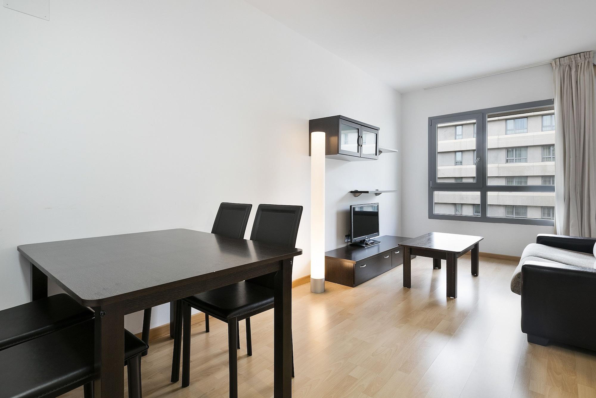 Madrid Airport Suites, Affiliated By Melia Exterior photo